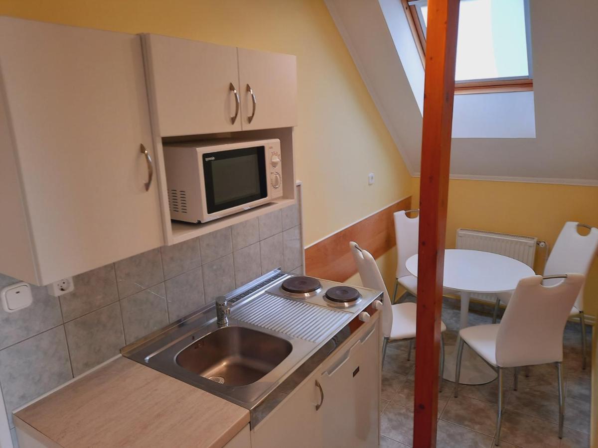 Apartmanhaz King ヘーヴィーズ エクステリア 写真