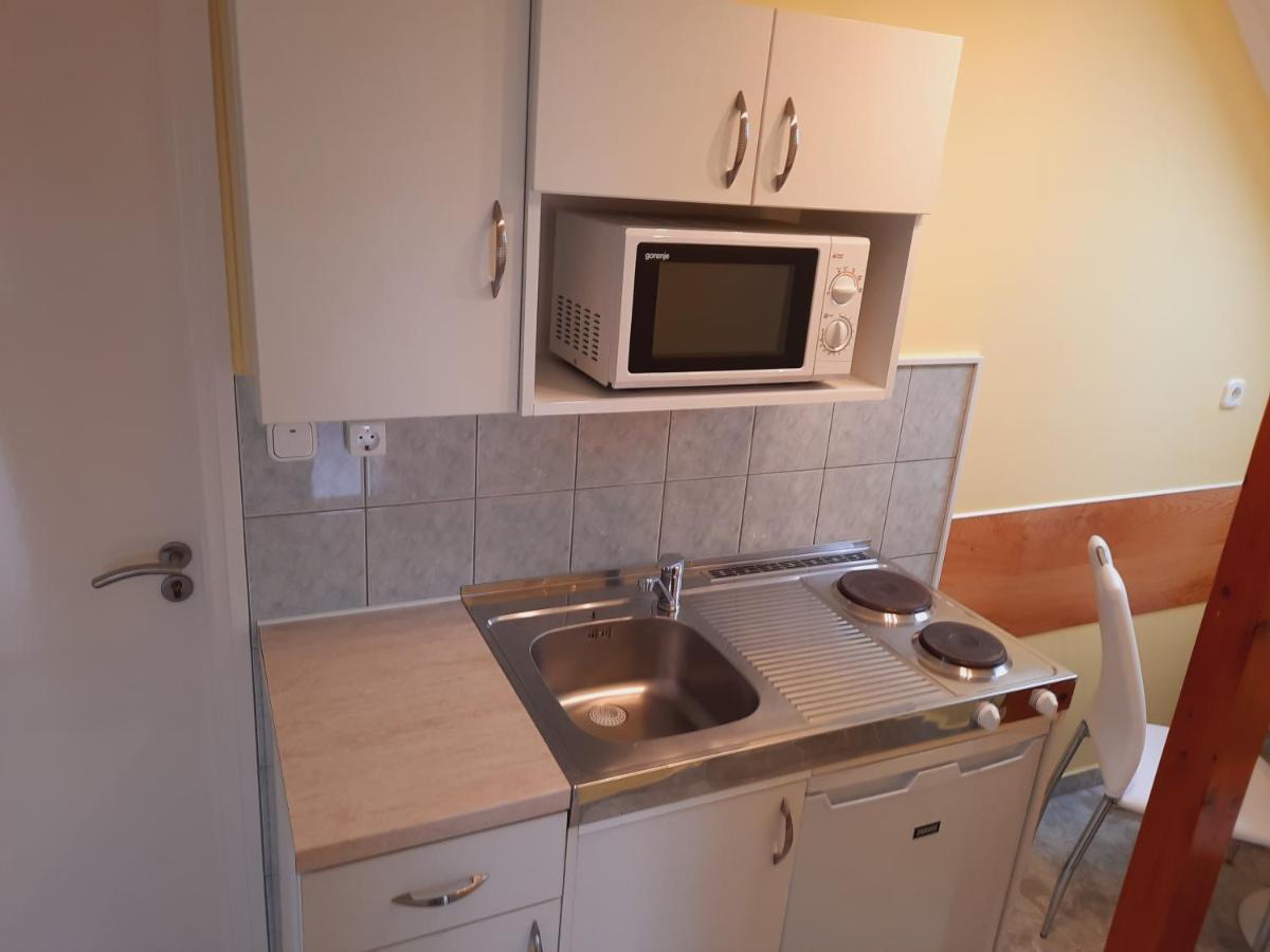 Apartmanhaz King ヘーヴィーズ エクステリア 写真