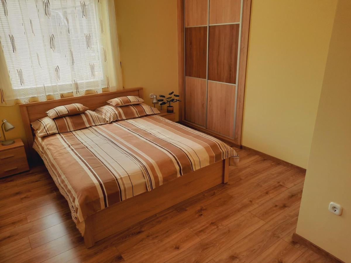 Apartmanhaz King ヘーヴィーズ エクステリア 写真