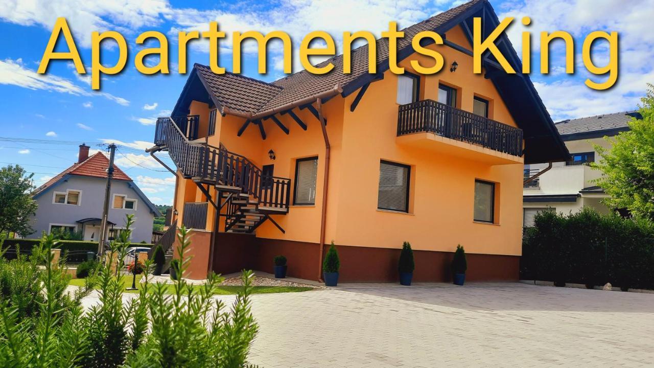 Apartmanhaz King ヘーヴィーズ エクステリア 写真